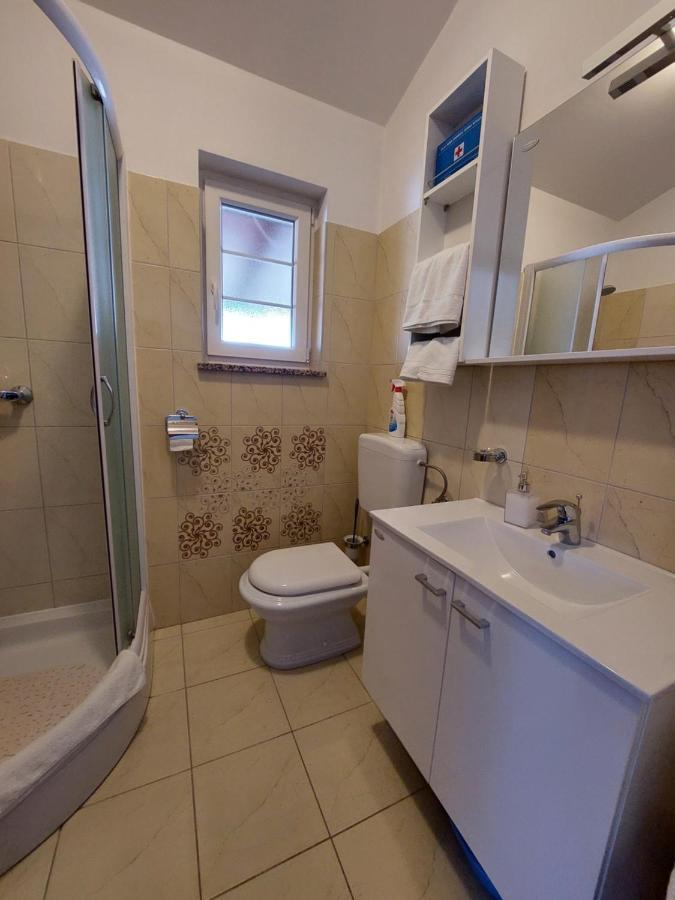 Lana Apartman Fažana Kültér fotó